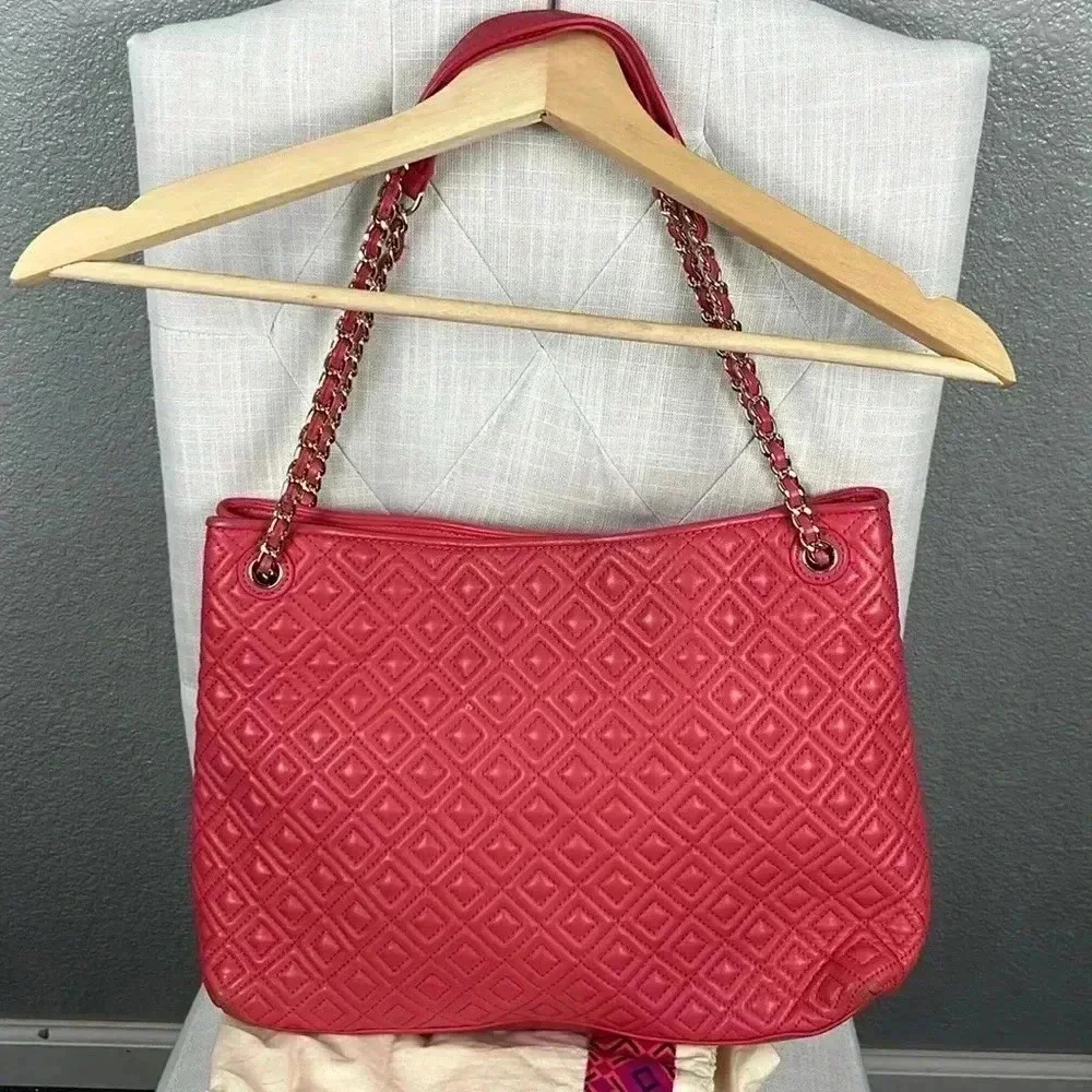 Tory Burch Marion Quilted Chain Slouchy Tote In Peony Bag Purse Chain Coral Pink - Picture 3 of 16